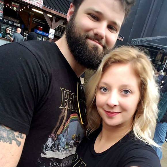 Meet your Posher, Karla - Picture 1 of 1